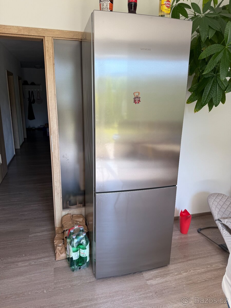 Ledničce s mrazákem Siemens