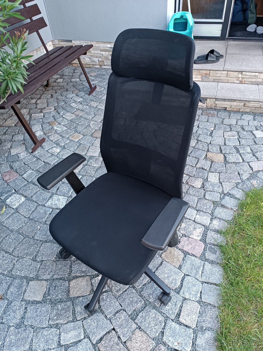 Kolečková židle