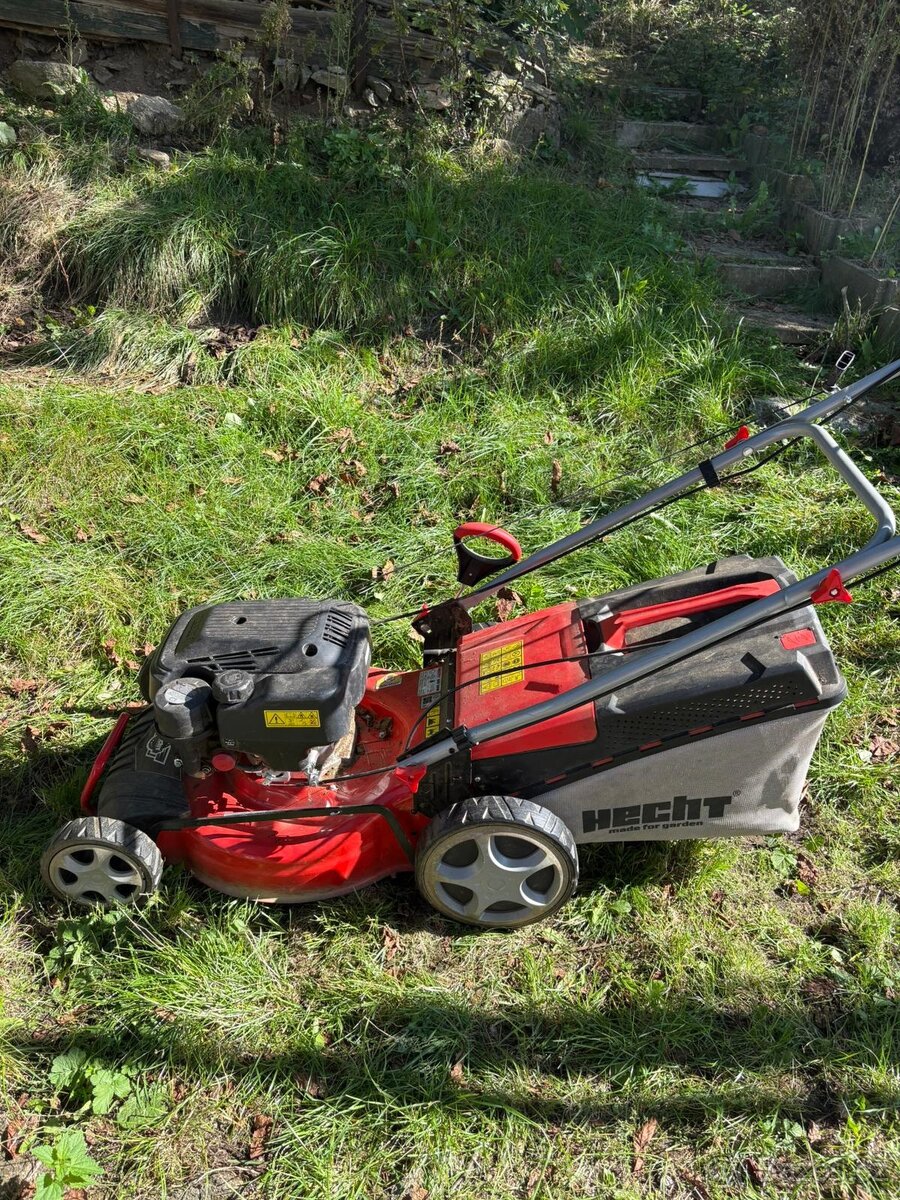 Zahradni Sekačka Hecht 547 SXW,benzin