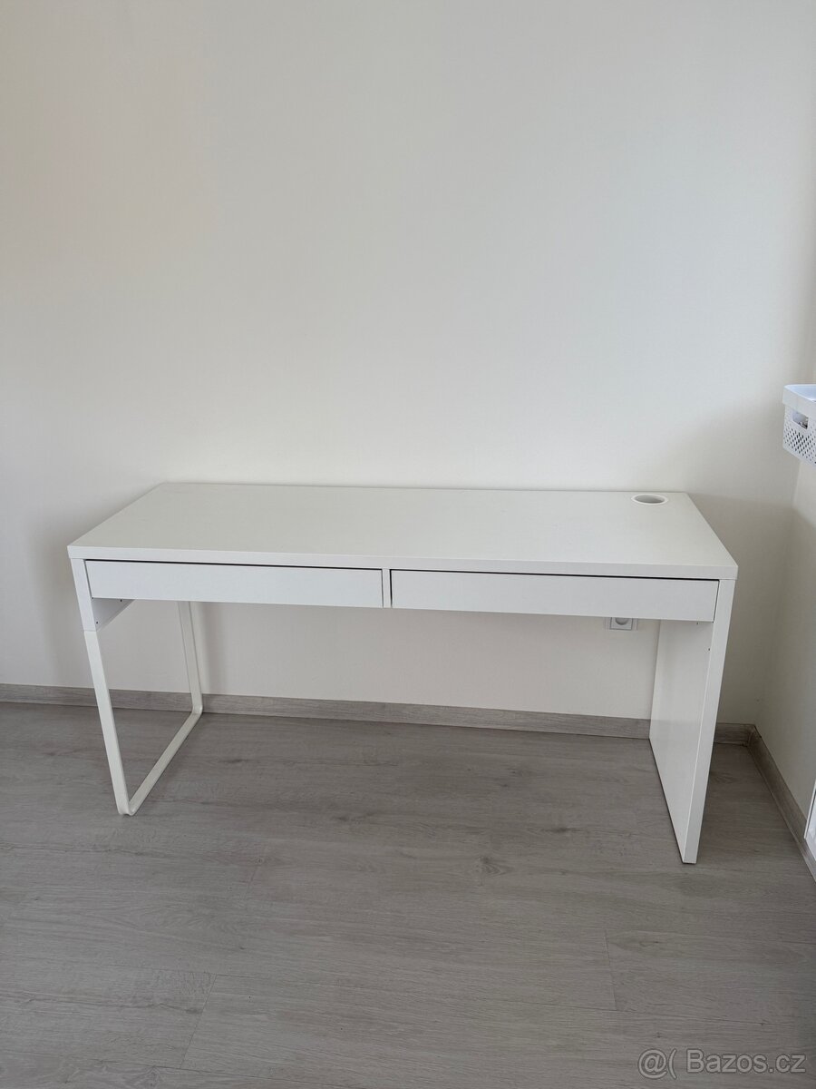 Prodám psací stůl s šuplíky - ikea MICKE bílý