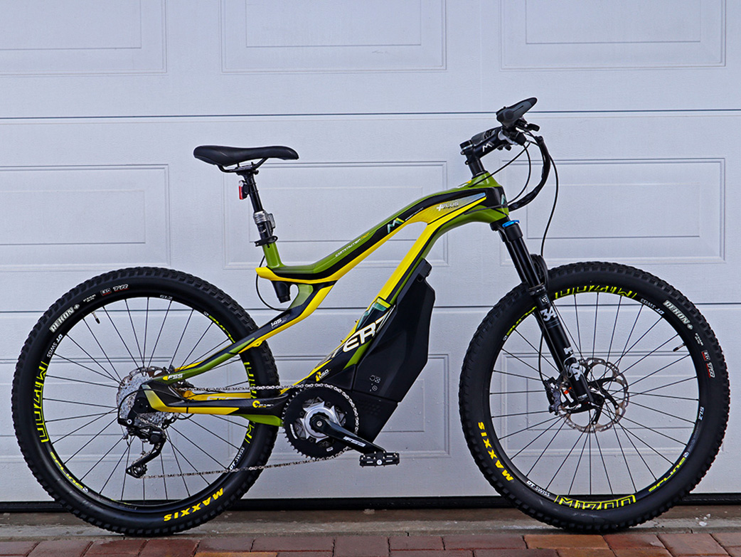 ELEKTROKOLO M1 STERZING – 120nM – 880Wh – CARBON