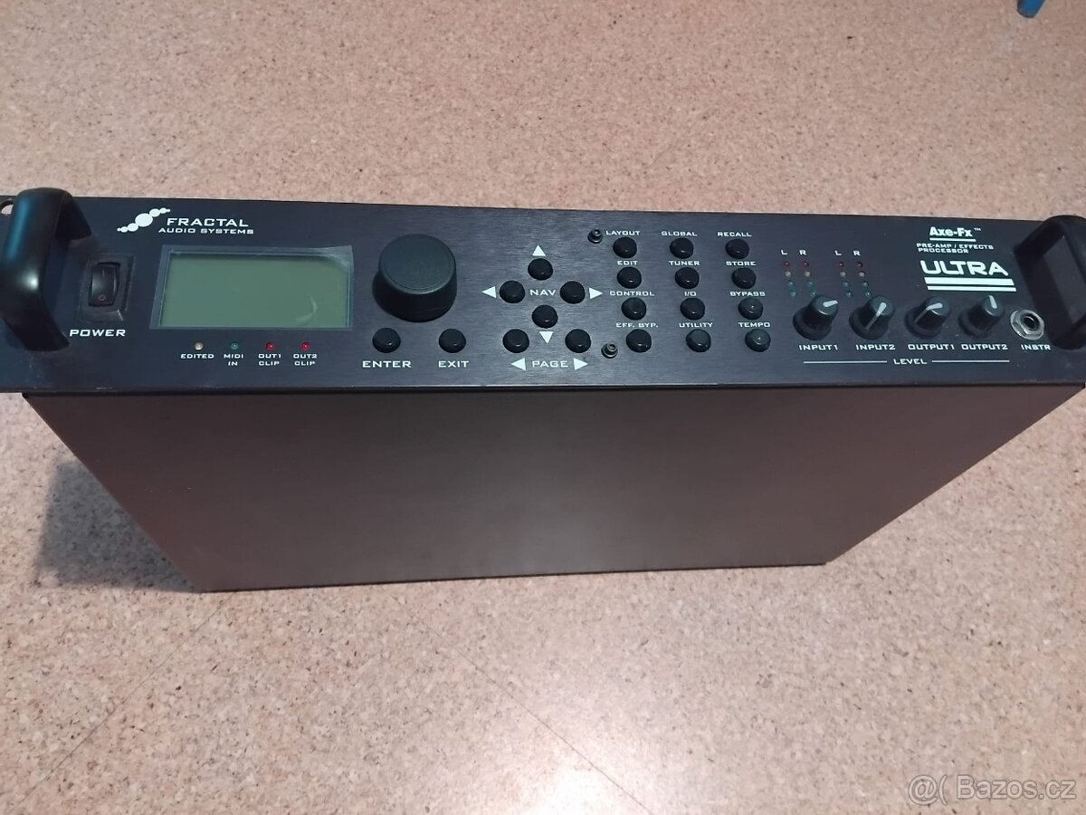 Fractal AXE FX Ultra - gitarovy multiprocessor