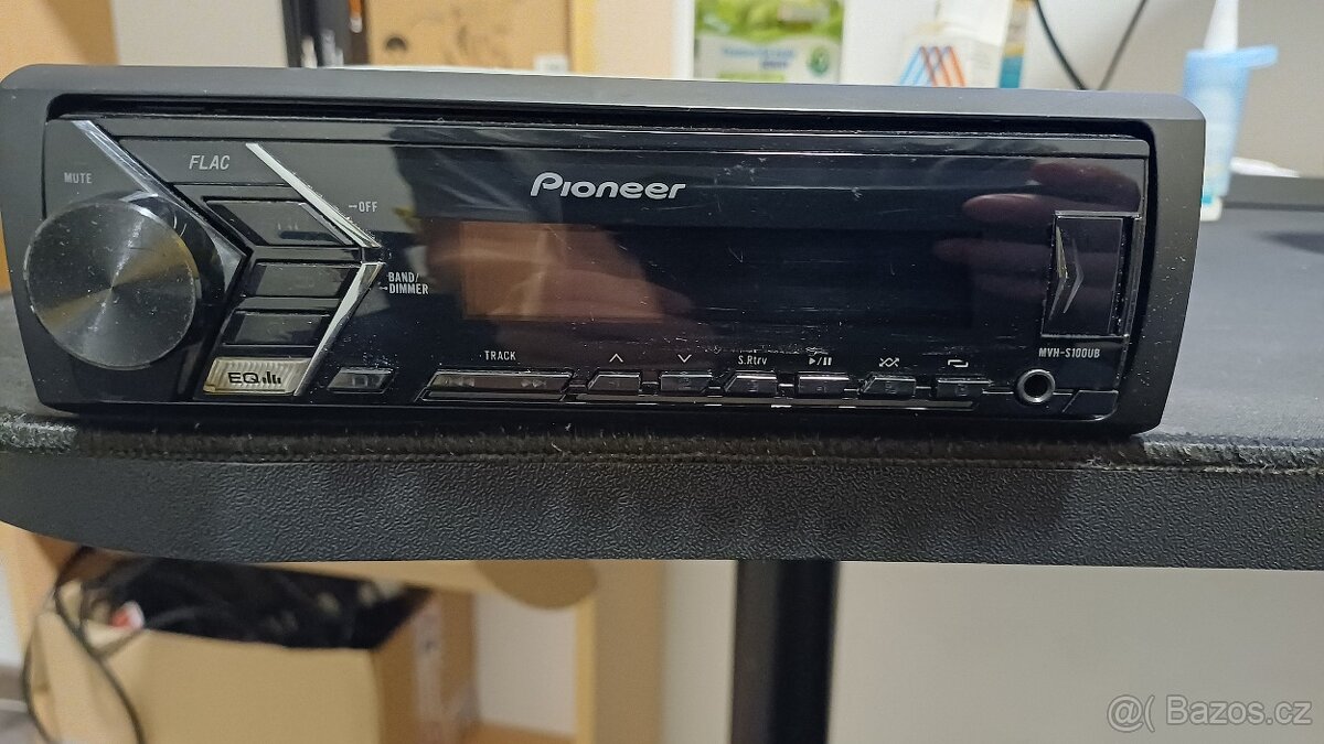 Pioneer MVH-S100UB