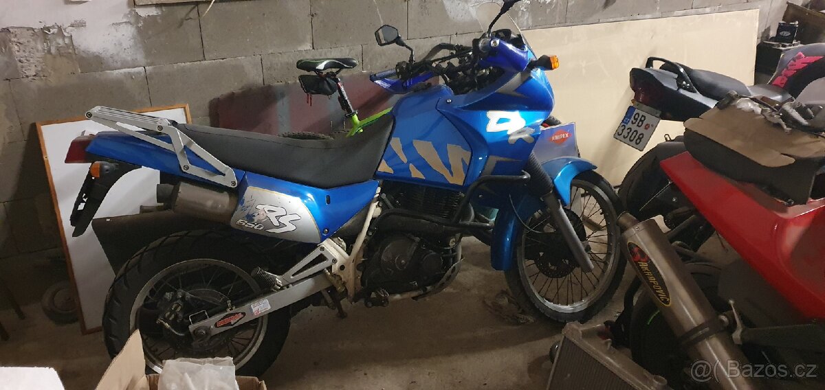 Suzuki DR 650 RSE