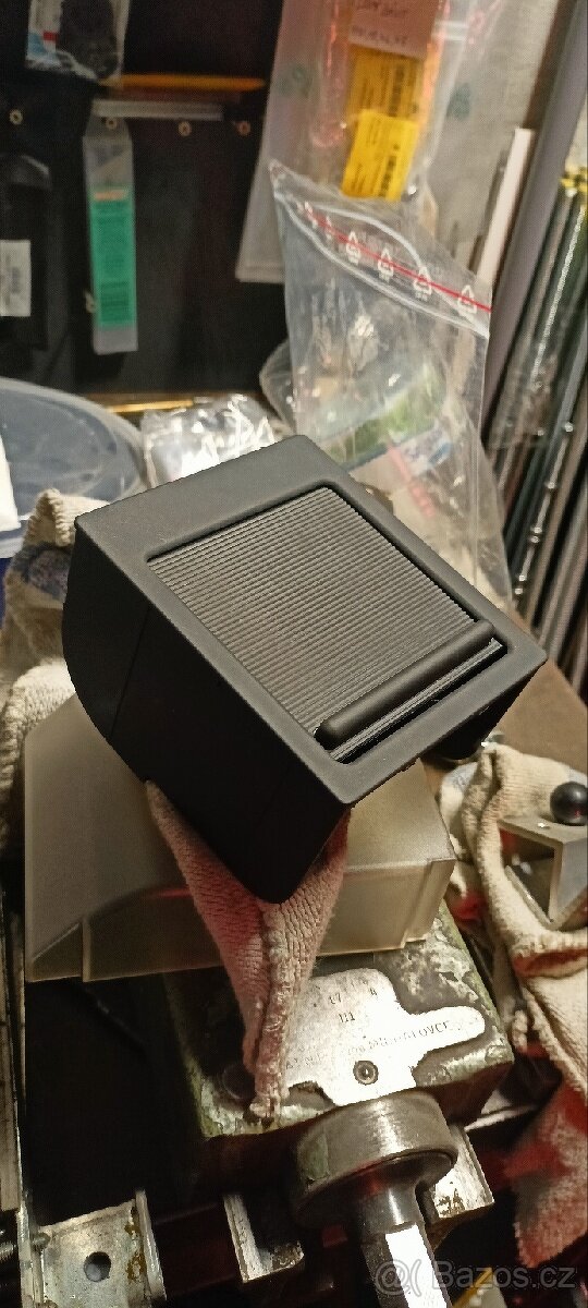 Originál 51168159698 Středová konzole pro BMW