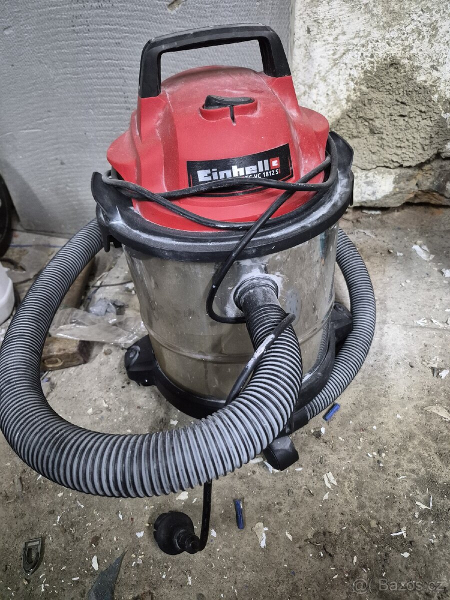Průmyslový vysavač Einhell TC-VC 1812 S – funkční