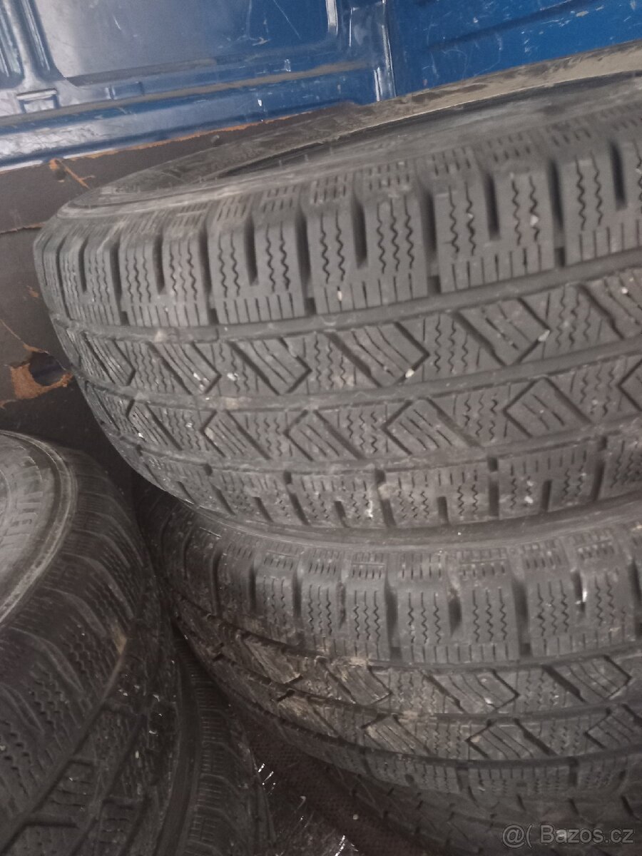 215/65R16C