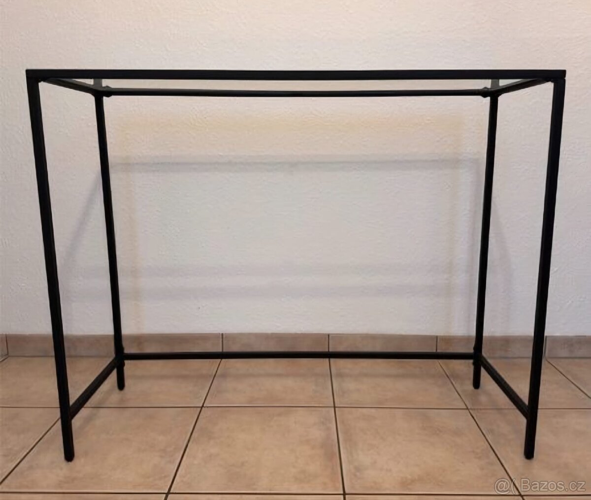 Nový konzolový stůl...