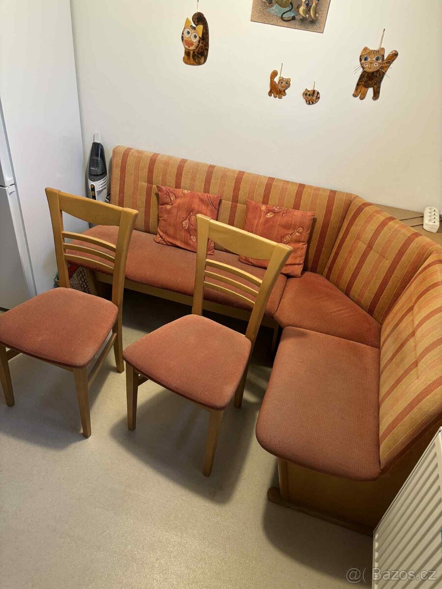 Jídelní rohová lavice + židle