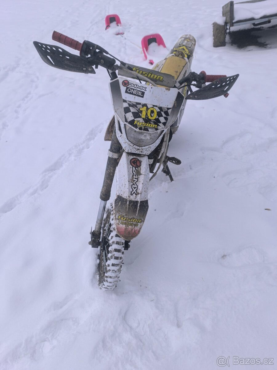 Prodám pitbike yx140