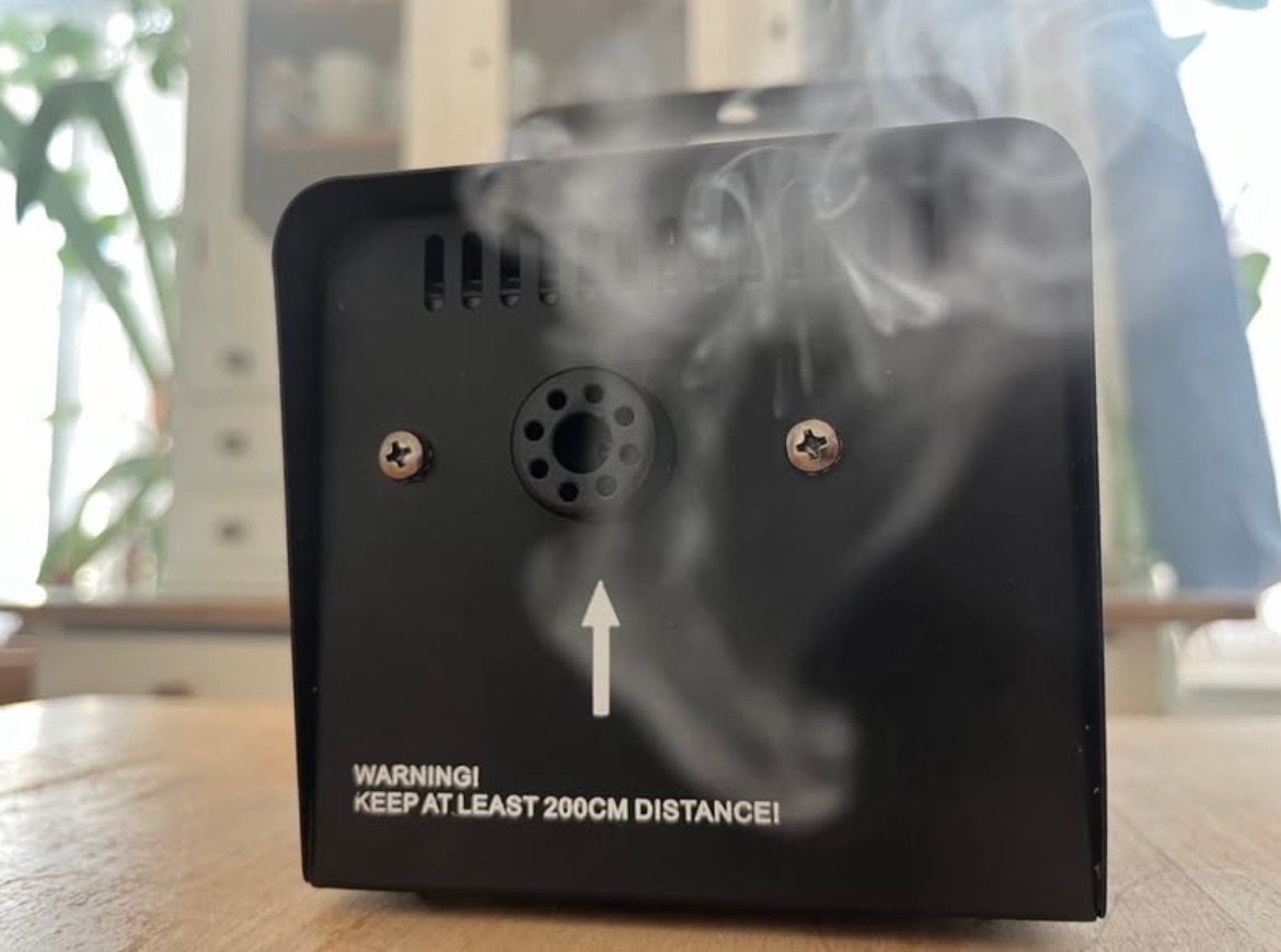 Výrobník mlhy / kouřostroj: PRONÁJEM