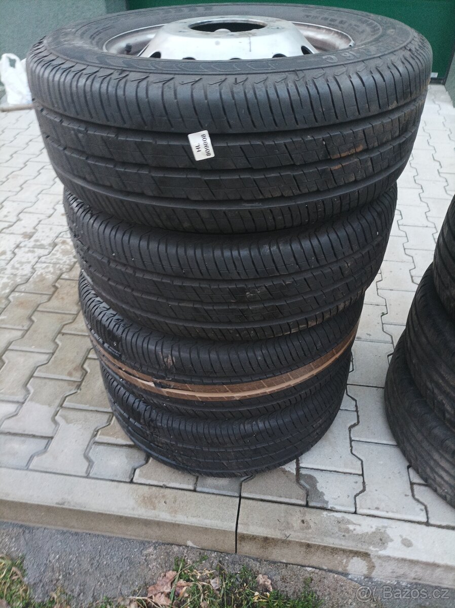Ford Transit kompletní kola 235 65 16C
