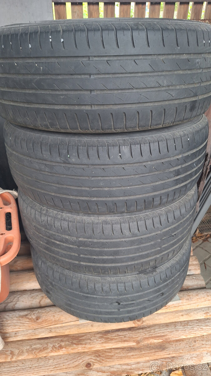 letní pneu 235/55 R17