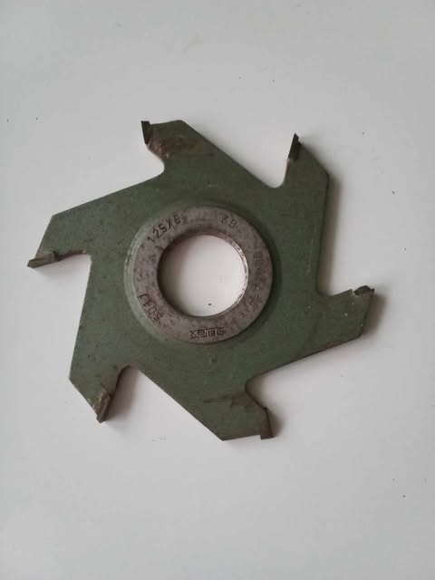 Frézovací kotouč NAREX 5011, použitý