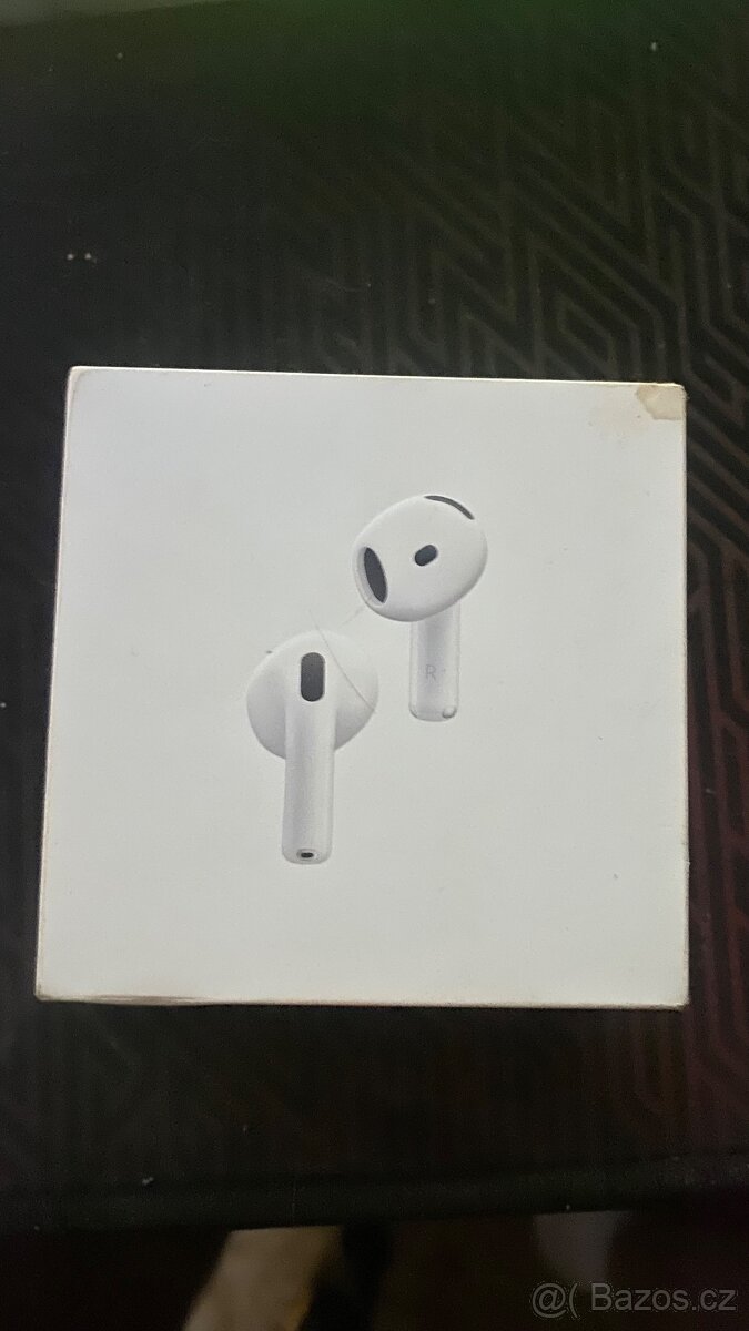 Apple AirPods 4 2024