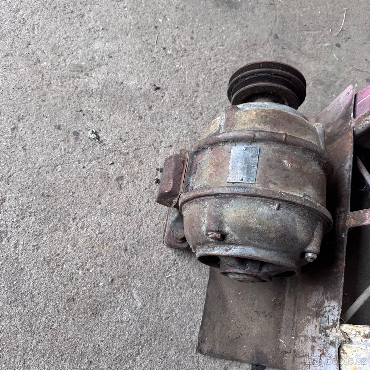 Motor mez mohelnice