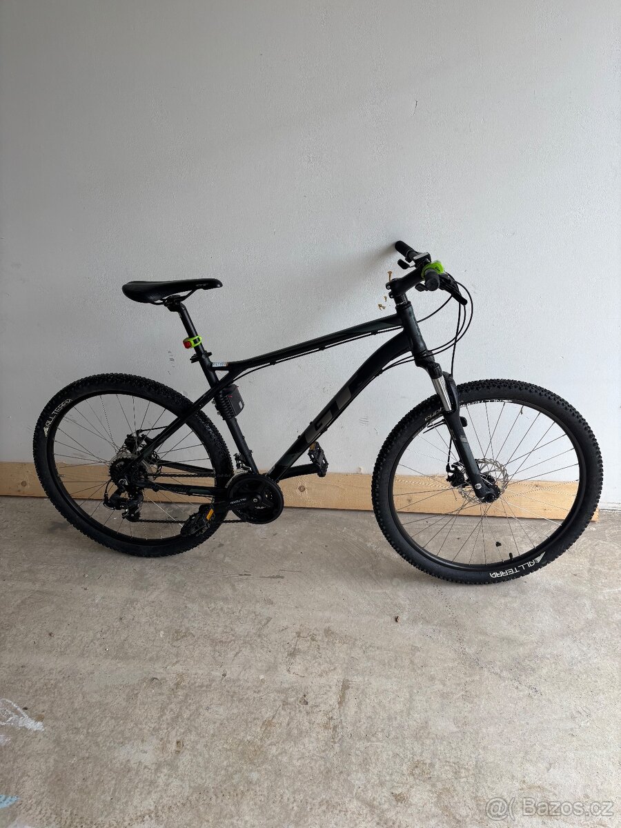 Horské kolo 27.5 GT Aggressor
