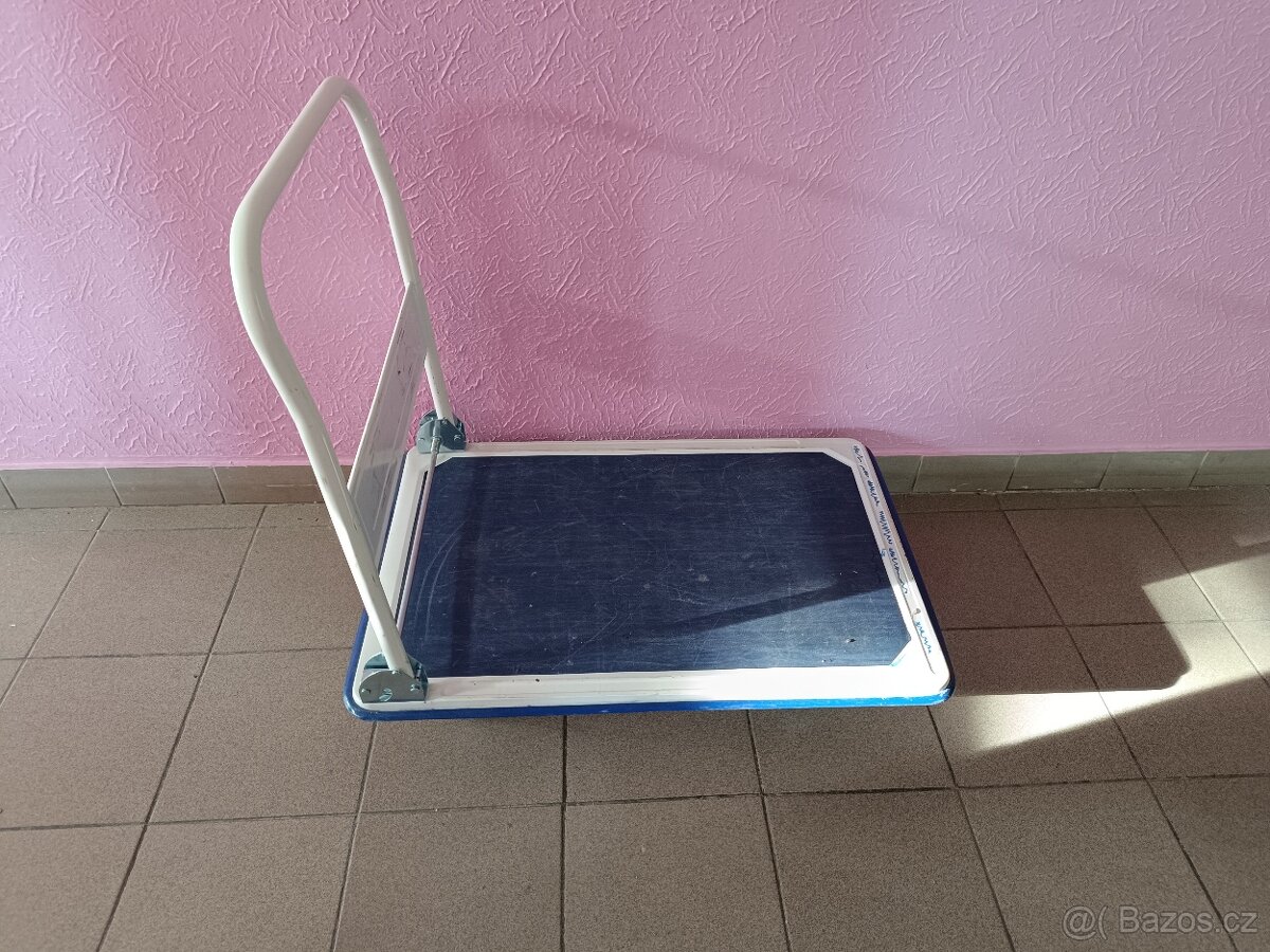 Přepravní vozík GEKO do skladu
