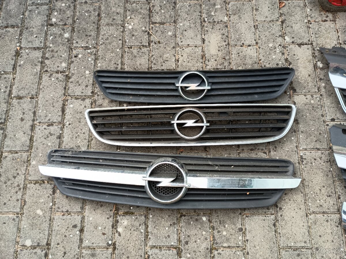 Masky Opel
