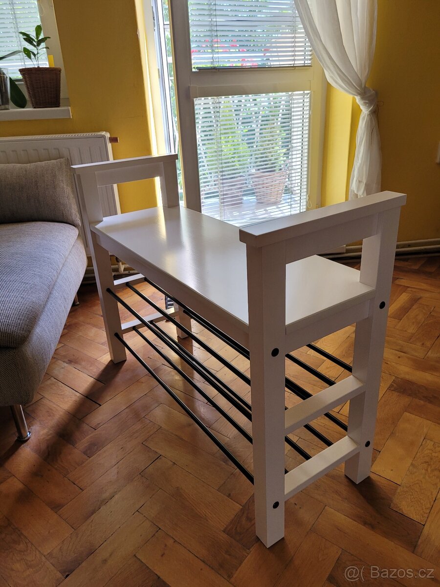 Bílá lavice s botníkem HEMNES zn. IKEA