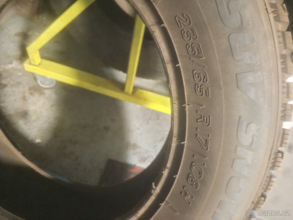 Pneumatiky zimní 235/65 R17