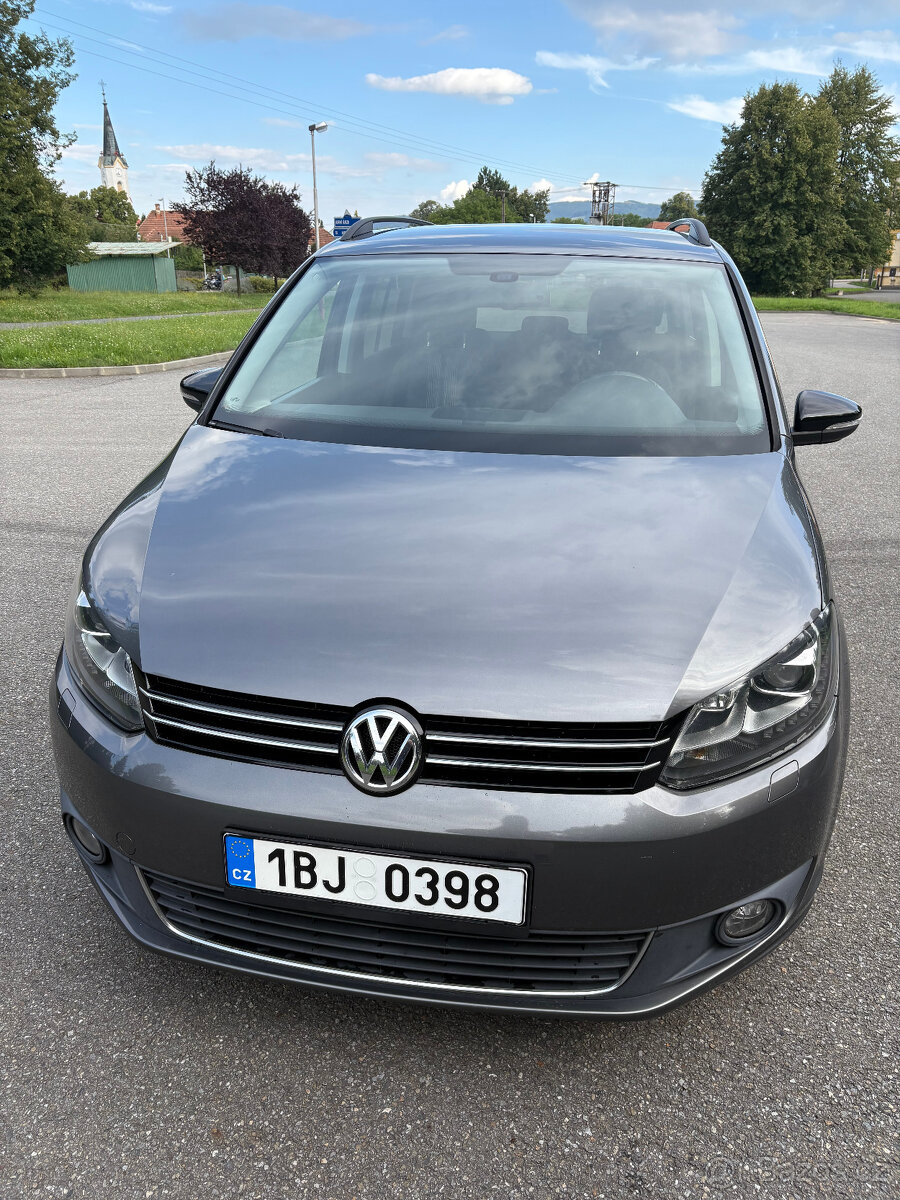 Volkswagen Touran 2,0 TDi DSG Match