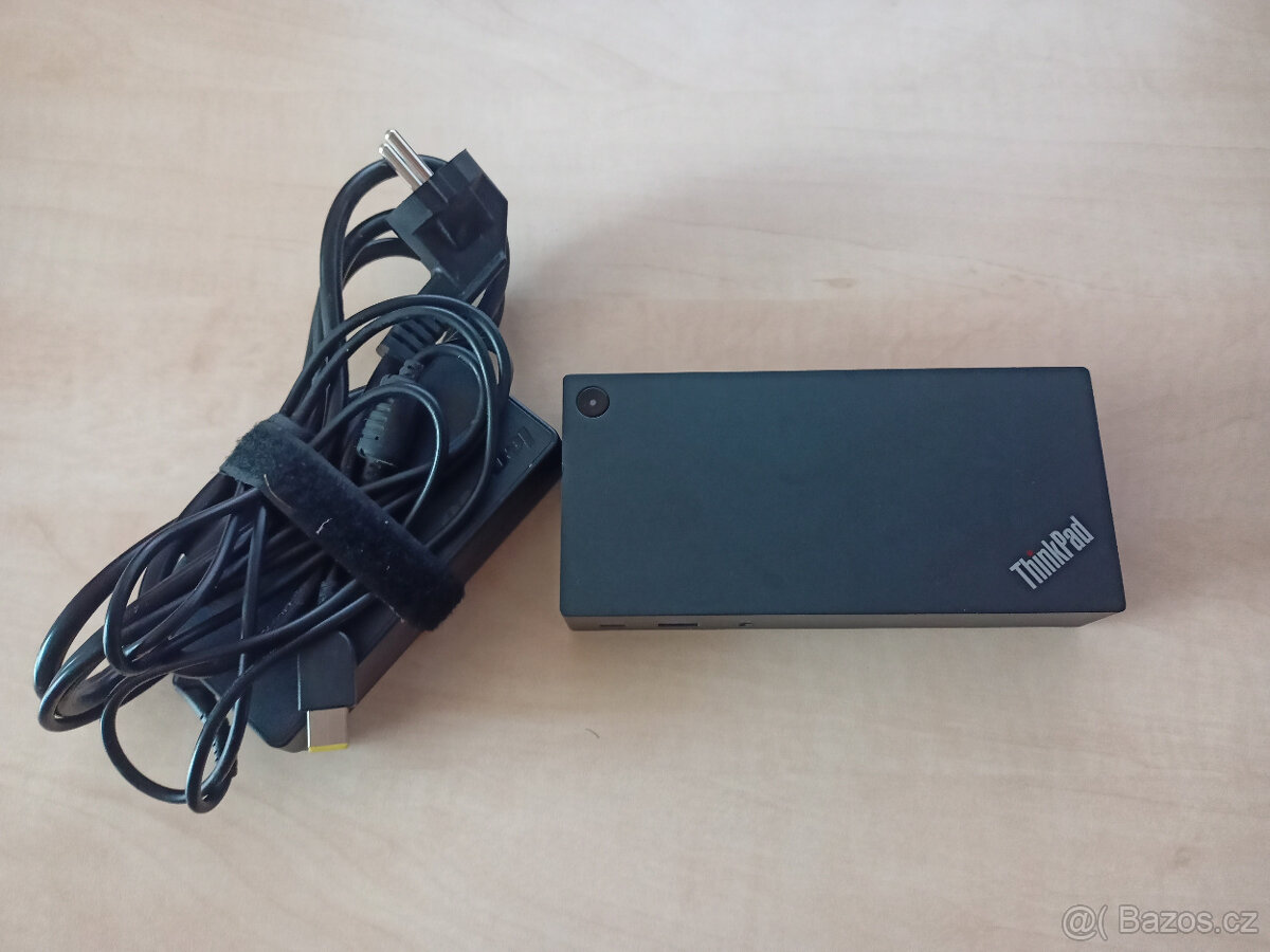Lenovo dock 40A9 + adaptér