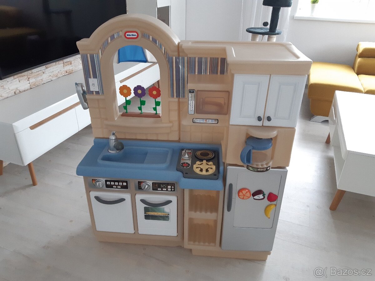 Dětská kuchyňka s grilem Little Tikes