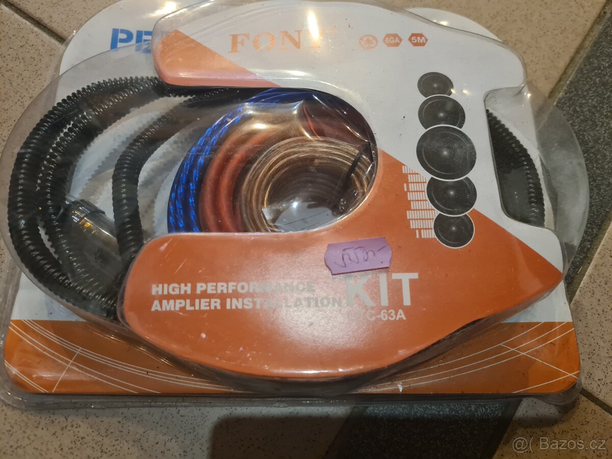 Větší sada kabelu k hudbě s pojistkou