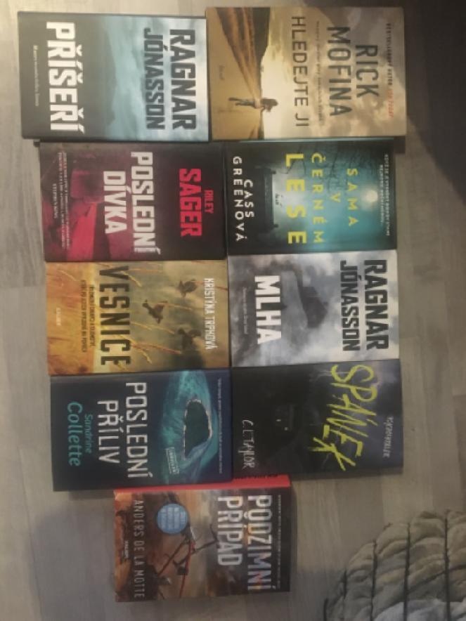 Knihy balíček za 600 Kč