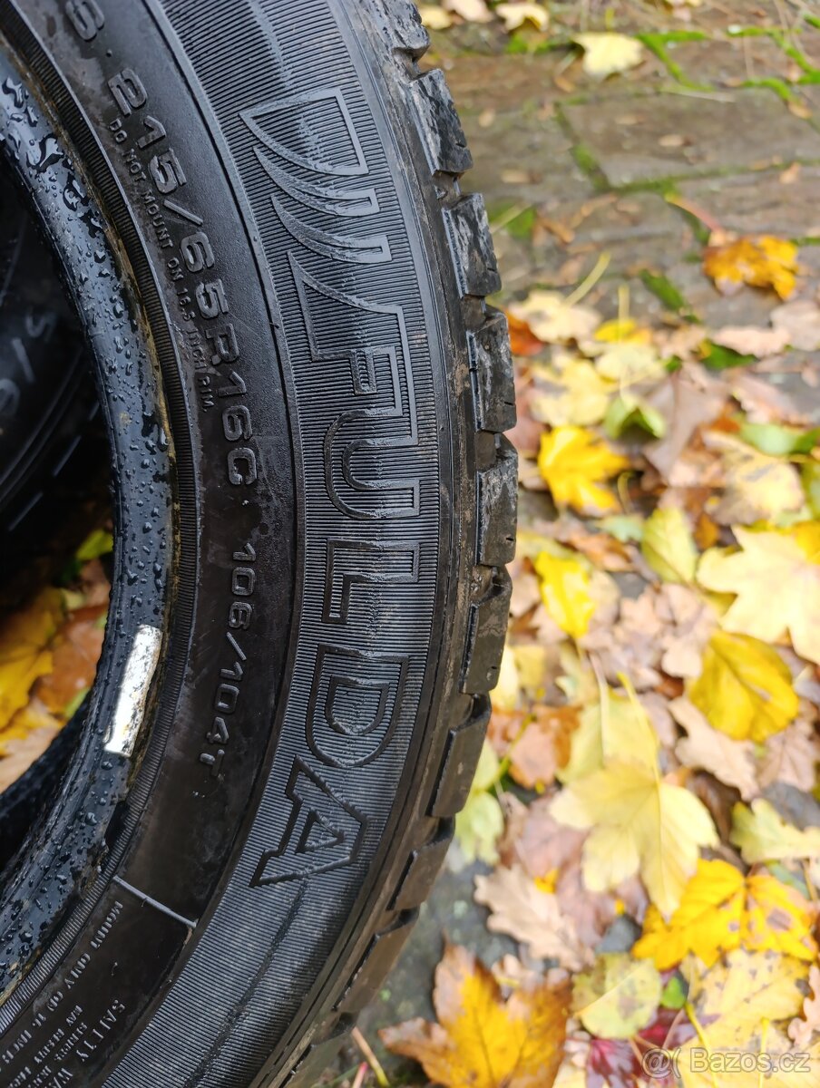 2ks 215/65 R16C Pneu zimni M+S vzorek 6mm Peugeot Expert 019