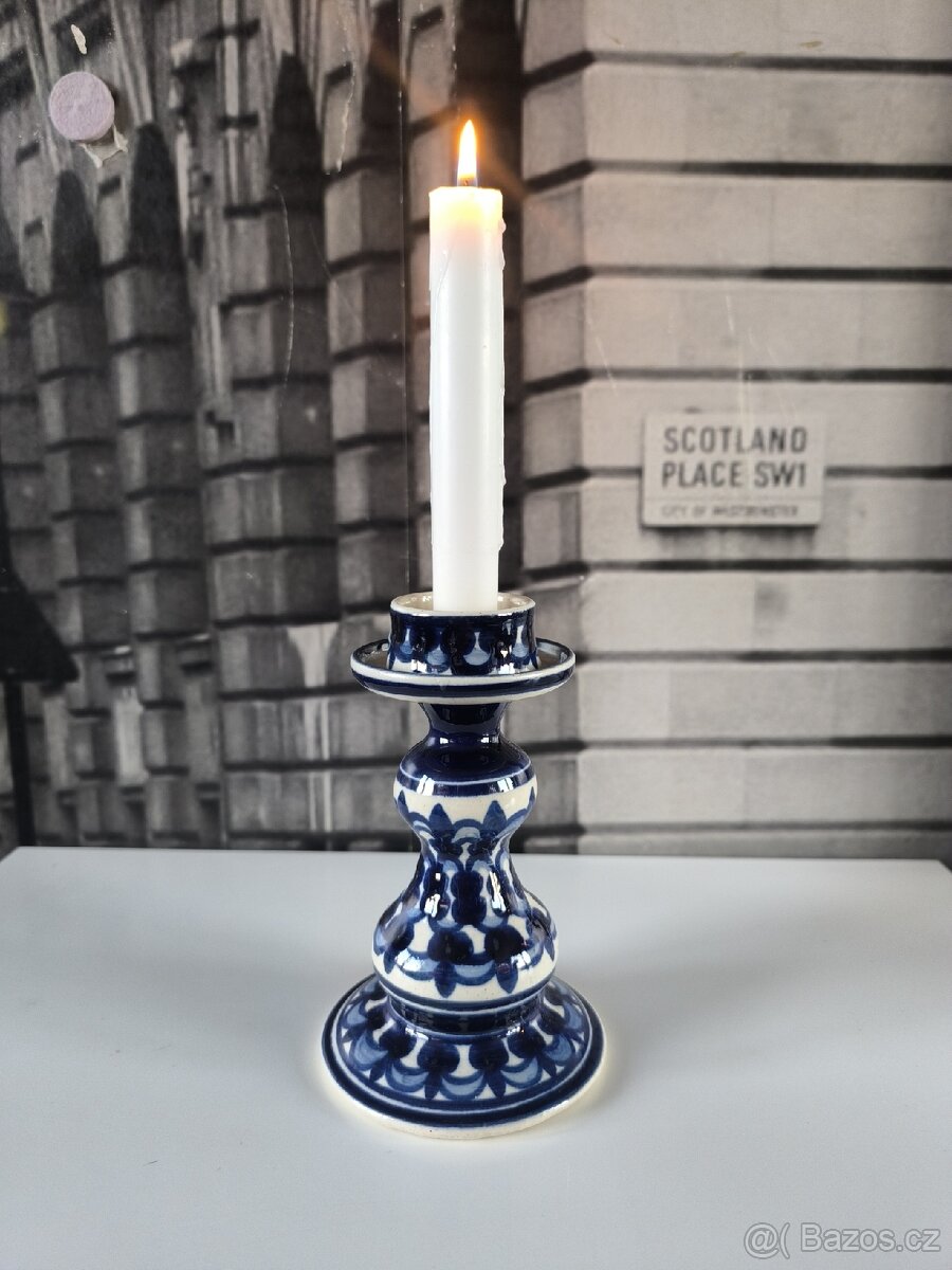 Vintage keramický elegantní svícen - kobaltově modrá