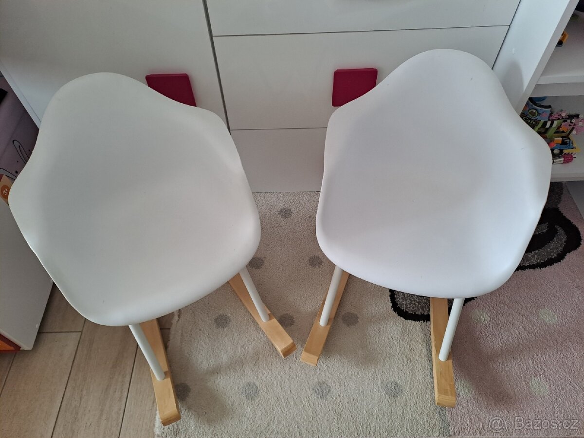 Dětská houpací křesílka