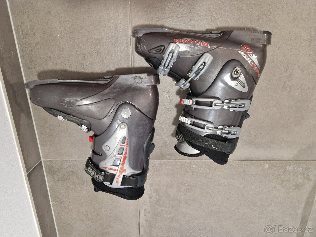 Lyžáky Munari 42 / 43