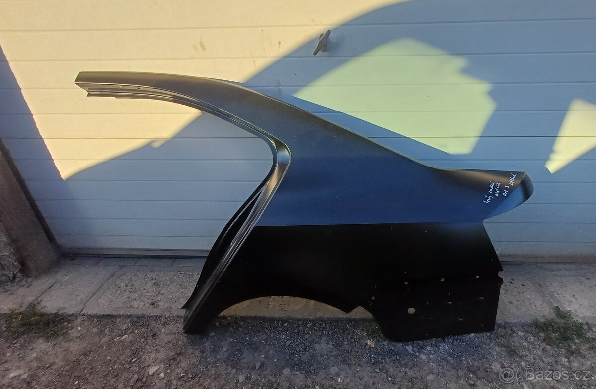 Zadní blatník Škoda Octavia III liftback levý