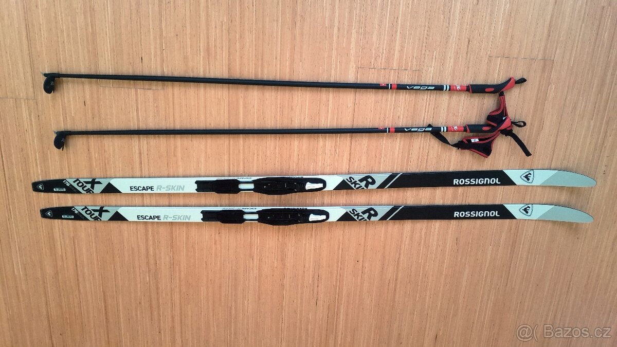 Běžky Rossignol s vázáním + hole