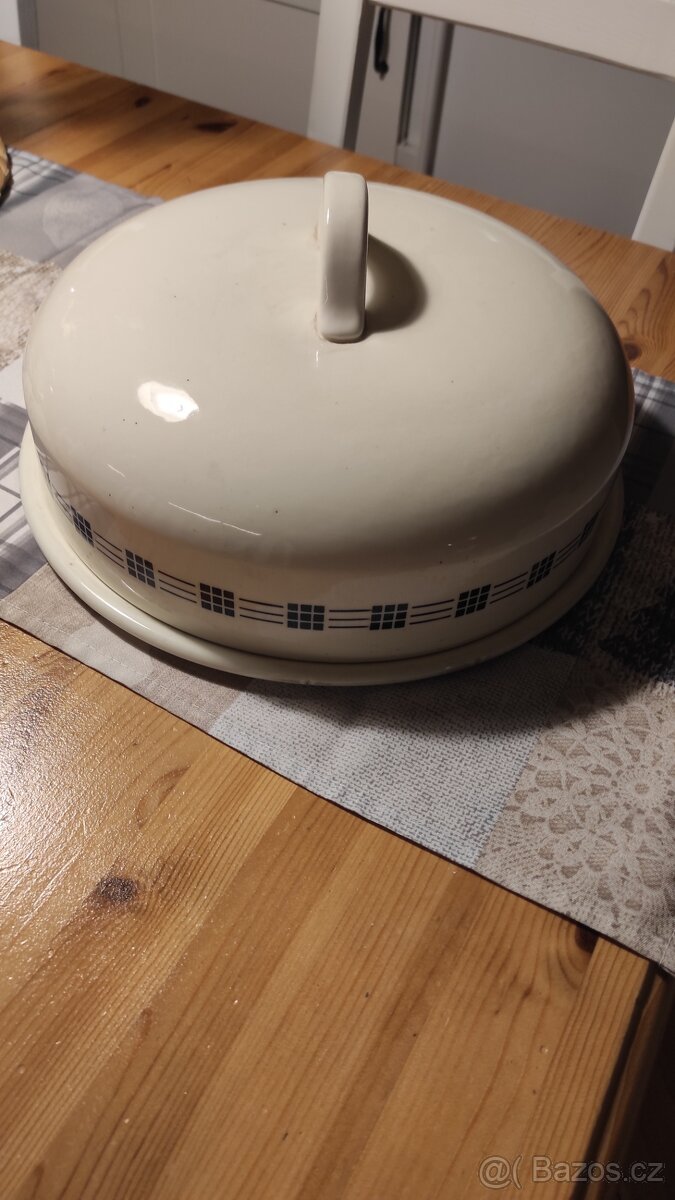 Starý chlebník Ditmar Urbach