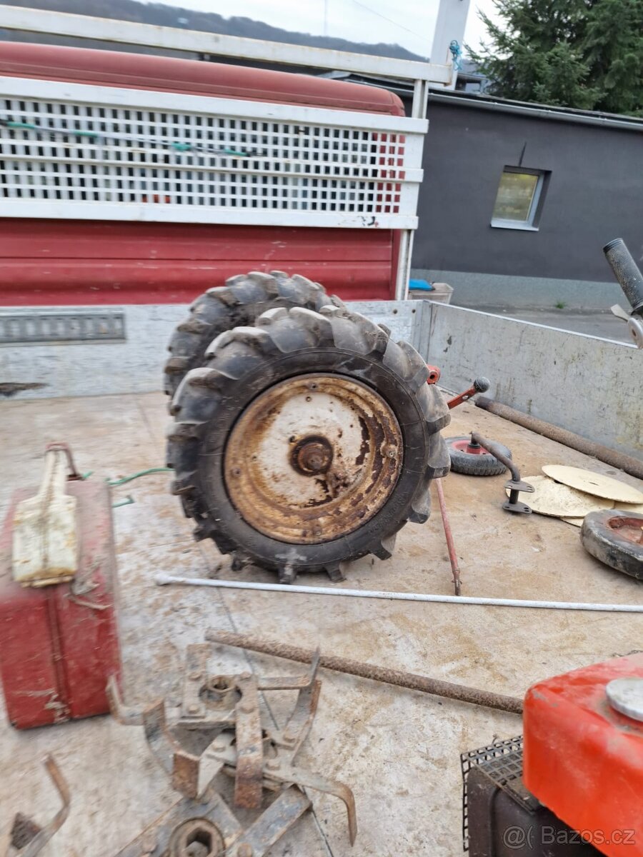 Traktůrek VARI - komponenty