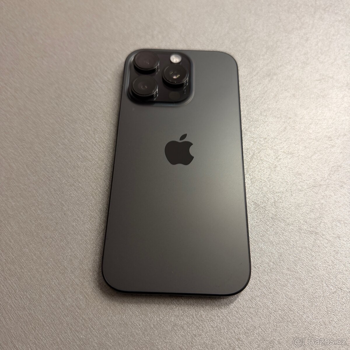 iPhone 16 Pro 256GB black titan, jako nový, rok záruka