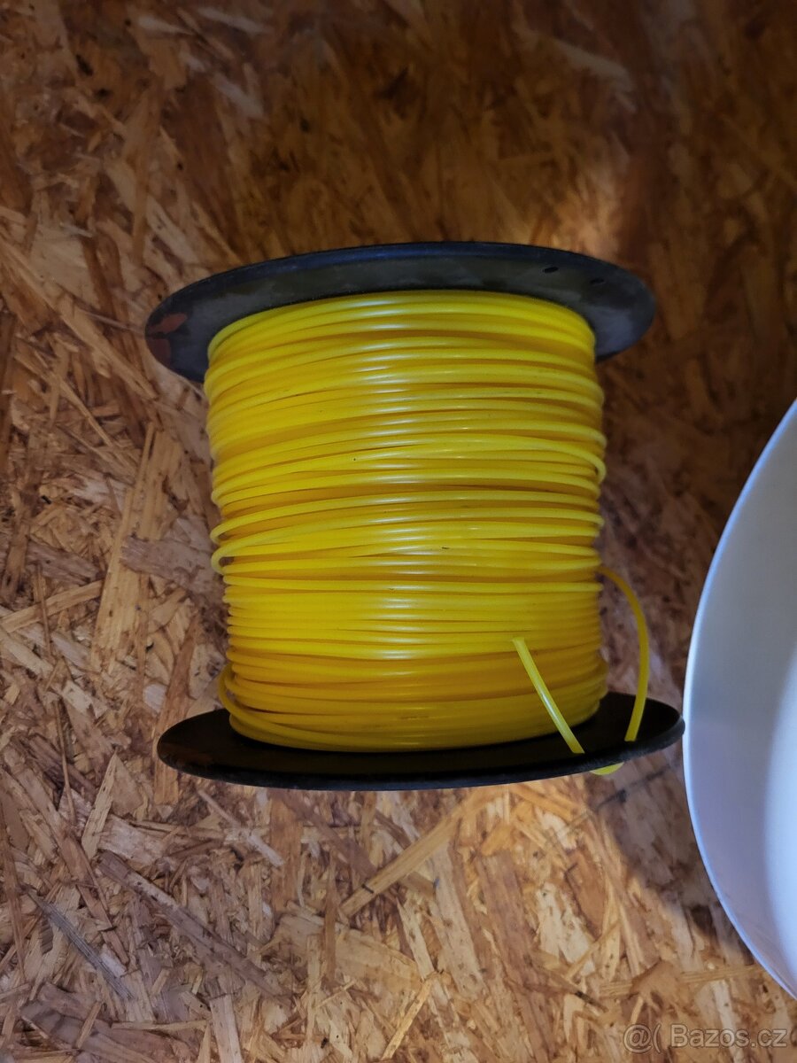 Struna křovinořezu Stihl 3mm