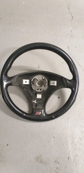 AUDI 80 CABRIO, COUPE Trirameny volant