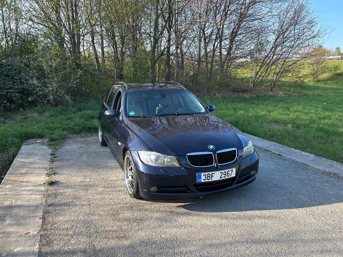 BMW 320i e91