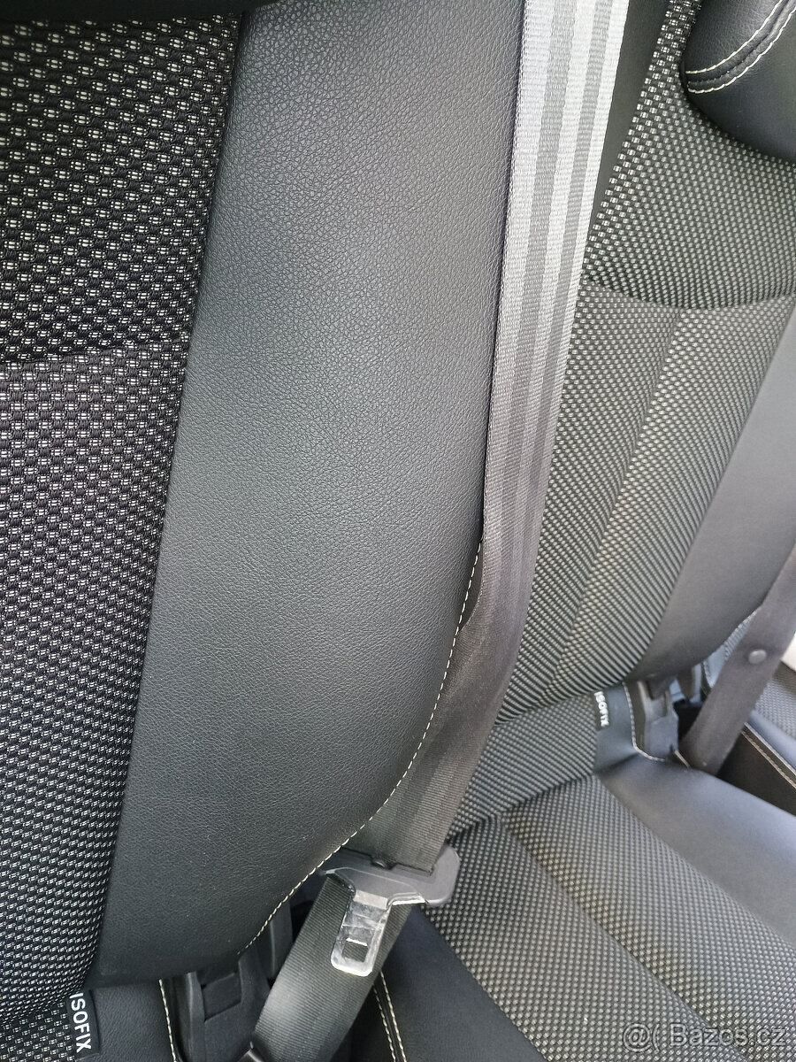 Renault Espace IV. rv. 2009-2015 sedadla do 2.a 3. řady