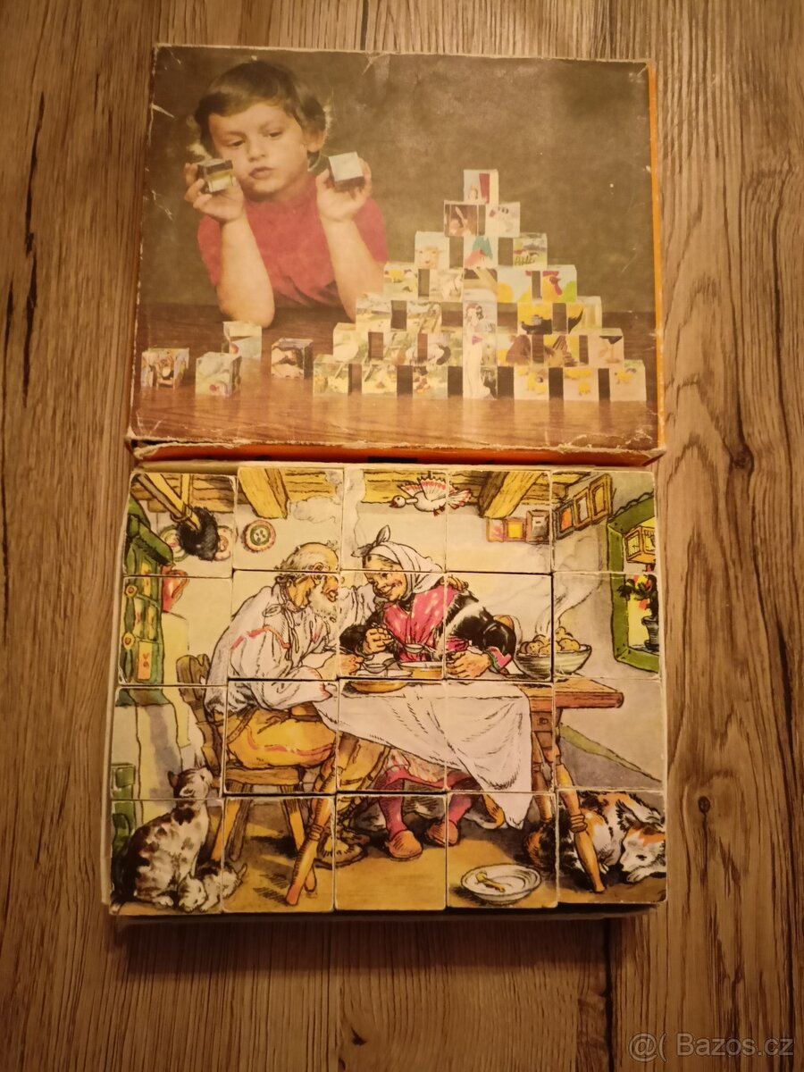 Staré dřevěné retro kostky