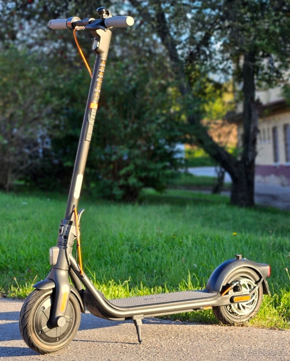 Ninebot F30