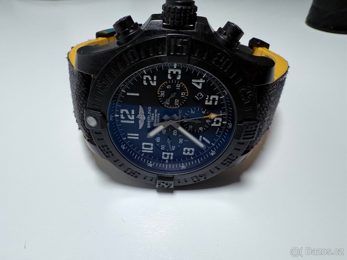 Breitling Avenger Hurricane