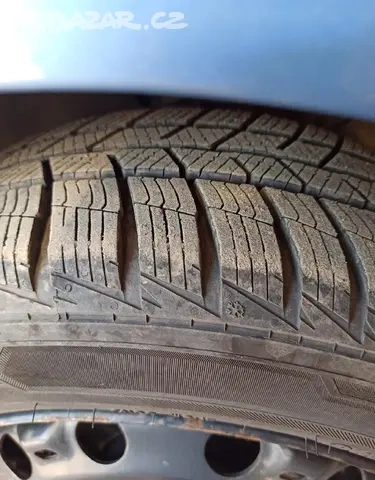Barum Polaris 5 185/60 R15 T XL s disky 4ks