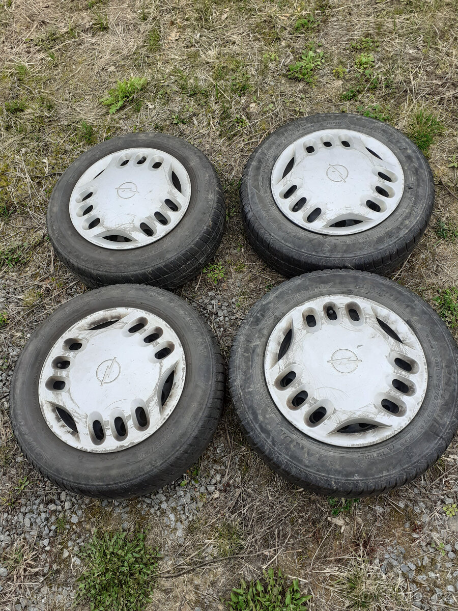 4ks plechových kol R13 4x100 Opel Astra