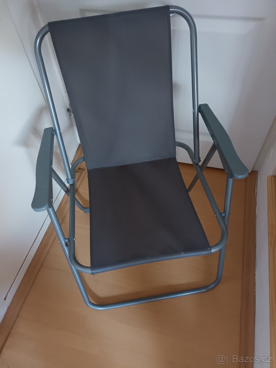 Židle skládací šedá