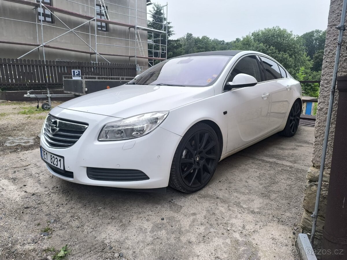 Opel Insignia sedan 1.6i turbo 132kw